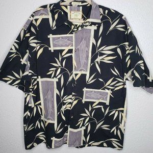 Hibiscus Hawaii Black shirt w/Sharks XXL